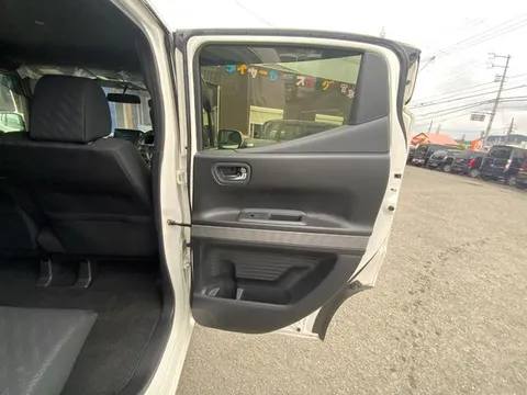 Honda N-BOX Slash