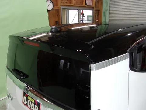 Honda N-BOX Slash