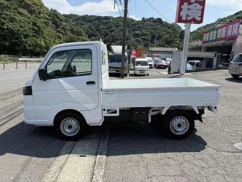 Nissan Clipper Truck