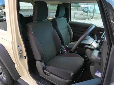 Suzuki Jimny Sierra
