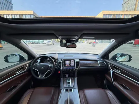 Honda UR-V