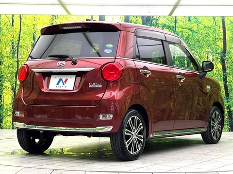 Daihatsu Cast