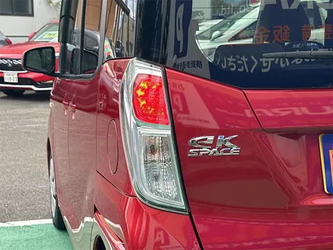 Mitsubishi eK Space