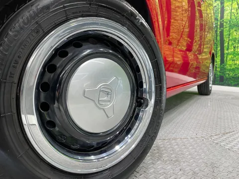 Honda N-BOX Slash