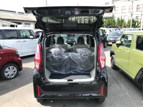 Mitsubishi eK Wagon