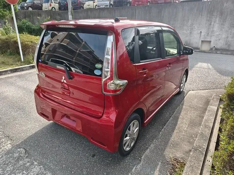 Mitsubishi eK Custom