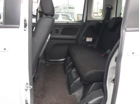 Mitsubishi eK Space Custom