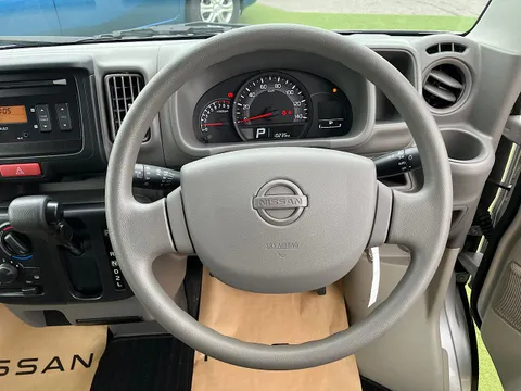 Nissan Clipper