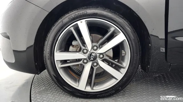 Kia Cerato (K3)