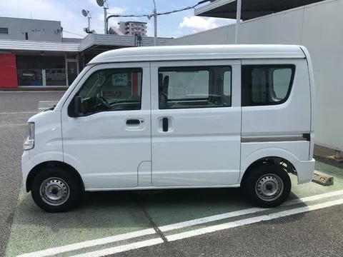 Nissan Clipper