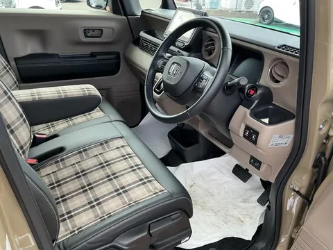 Honda N-BOX Joy