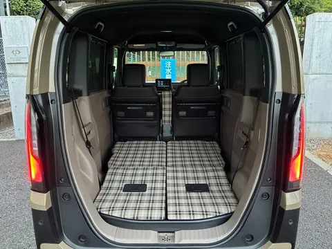Honda N-BOX Joy