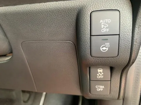 Honda N-BOX Slash