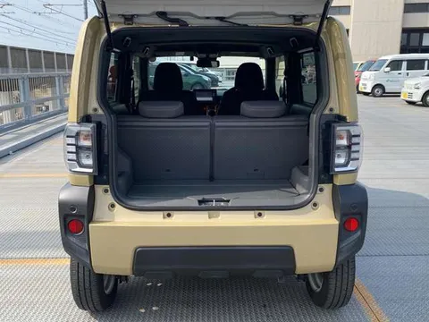 Daihatsu Taft