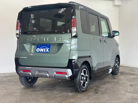Mitsubishi Delica Mini