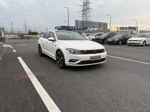 Volkswagen Lamando