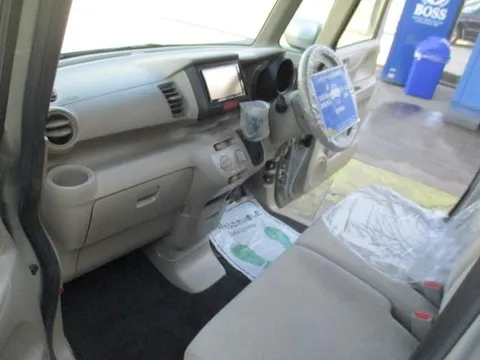 Honda N-BOX Plus