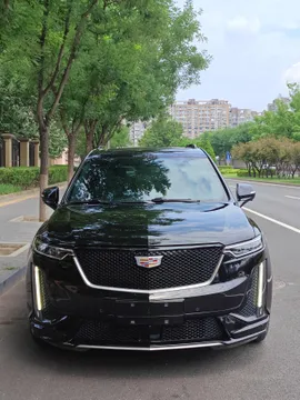 Cadillac XT6