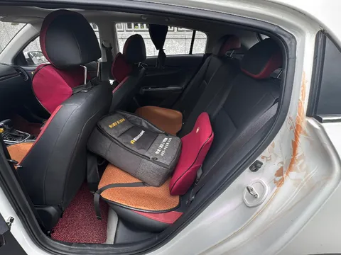 Kia KX