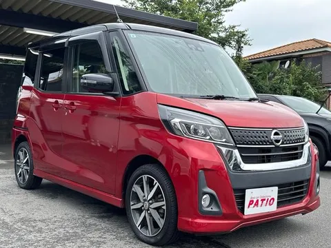 Nissan Dayz Roox