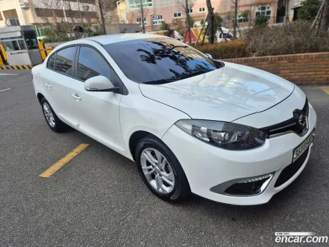Renault SM3