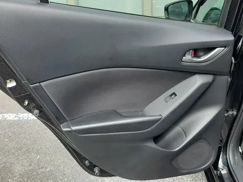 Mazda Axela Sport
