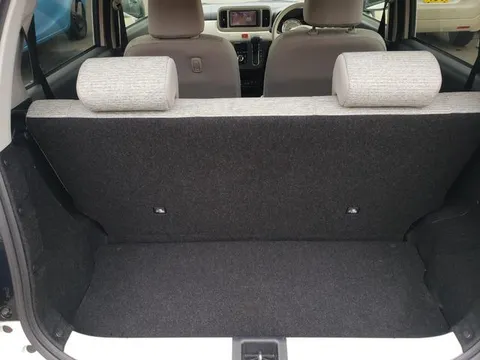 Daihatsu Mira Tocot