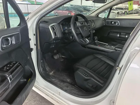 Citroen C6