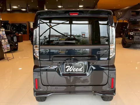 Suzuki Spacia Custom