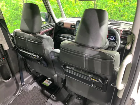 Suzuki Spacia Custom