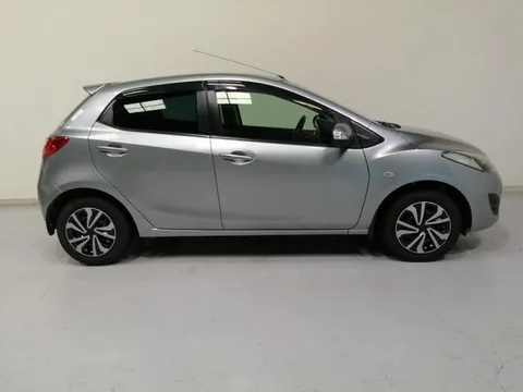 Mazda Mazda2 (Demio)