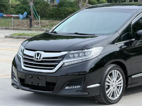 Honda Elysion