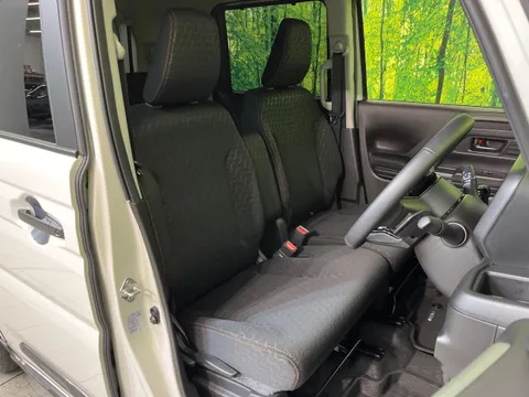 Suzuki Spacia Gear