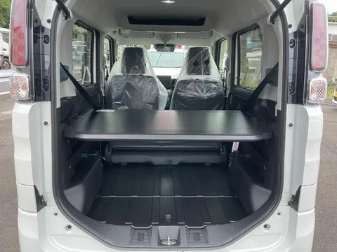 Suzuki Spacia Base
