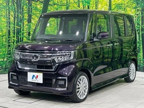 Honda N-BOX Custom