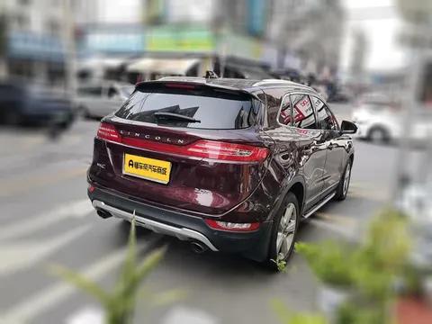 Lincoln MKC