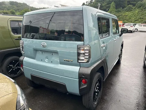 Daihatsu Taft