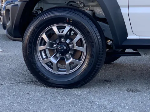 Suzuki Jimny Nomade