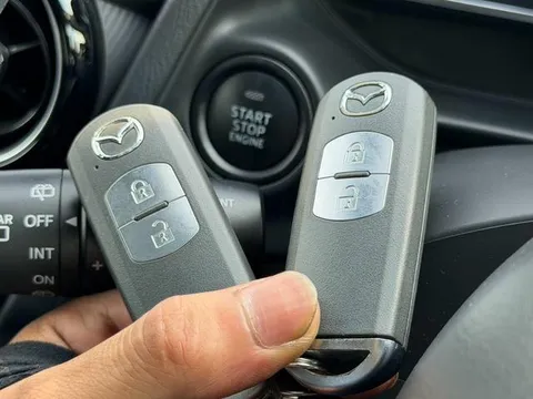 Mazda Mazda2 (Demio)