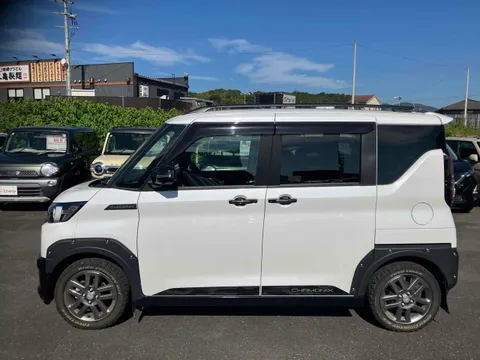 Mitsubishi Delica Mini