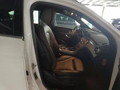 Mercedes-Benz Mercedes-Benz GLC