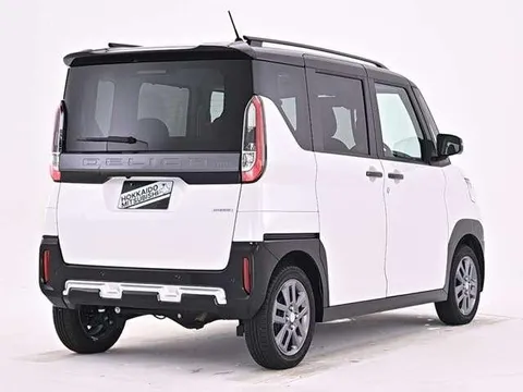 Mitsubishi Delica Mini