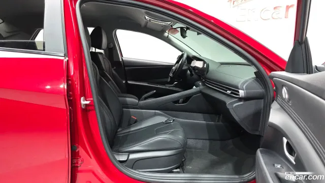 Hyundai Elantra (Avante)