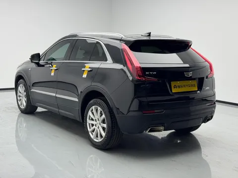 Cadillac XT4