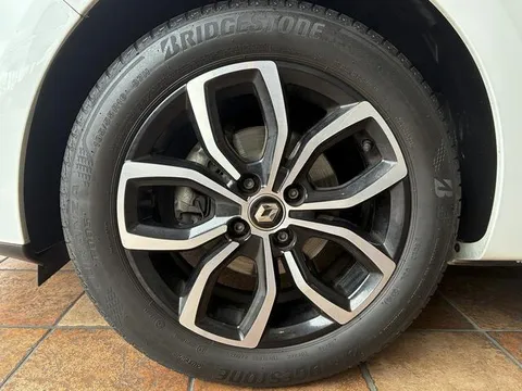 Renault Lutecia
