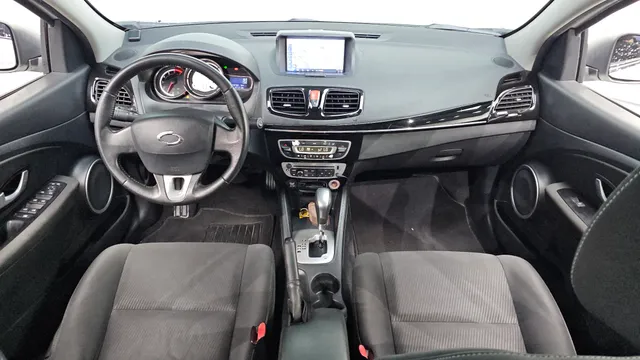 Renault SM3