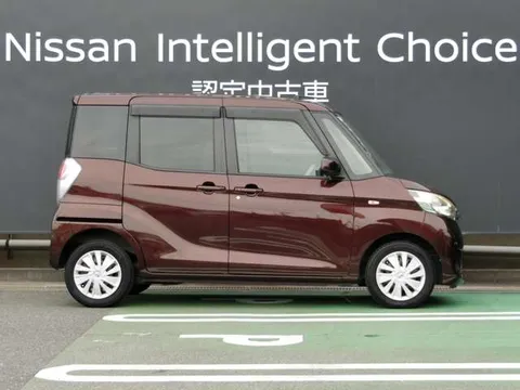 Nissan Dayz Roox