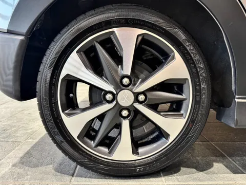 Mitsubishi eK X