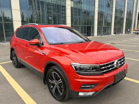 Volkswagen Tiguan L