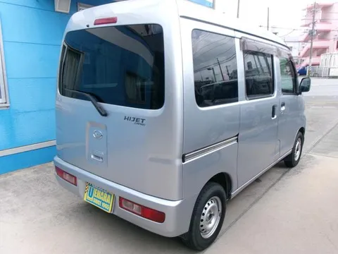 Daihatsu Hijet Cargo